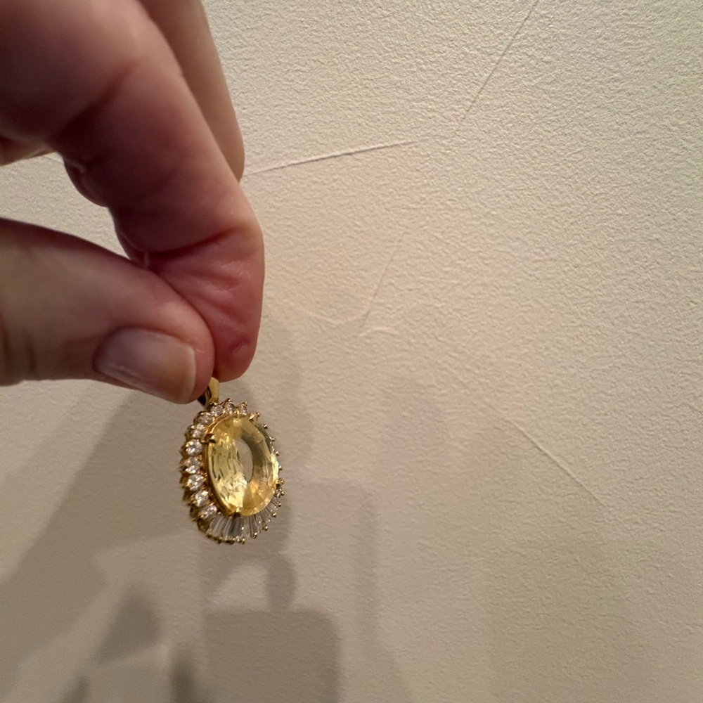 Elegant 14k Gold Women's redesigned ring to  a Pendant, yellow sapphire 7.60C